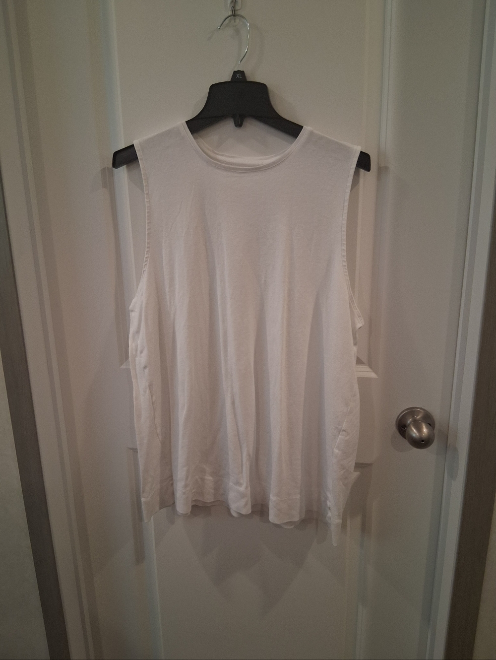 J. Jill White Relaxed Muscle Tank Size XL